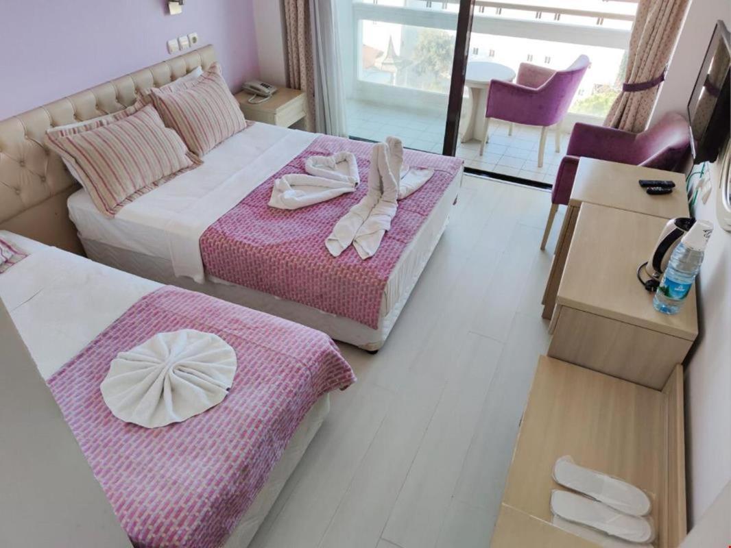 Porteras Otel Kusadası Exteriör bild
